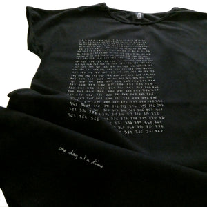one day at a time (S-M- XL left)