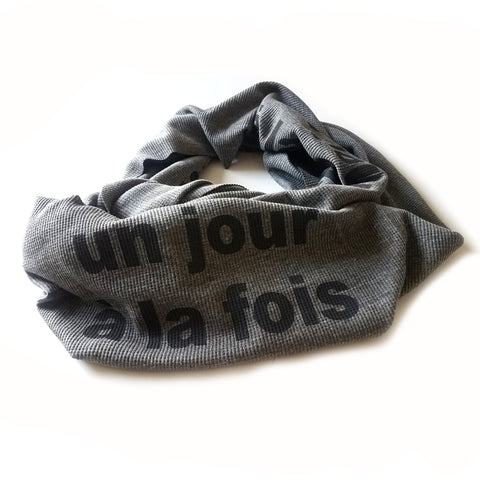 un jour à la fois  (one day at a time)